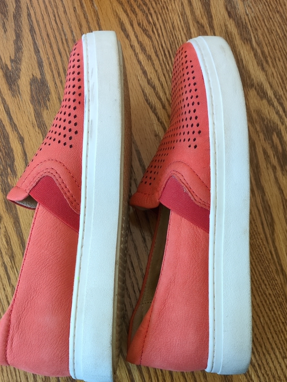 Naturalizer Coral Slip-On Perforated Moccasins - Picture 3 of 6